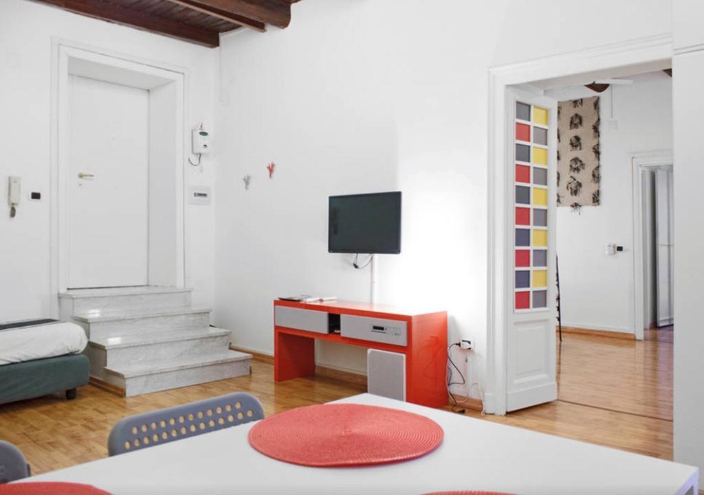 Appartamento Casa Toledo เนเปิลส์ ภายนอก รูปภาพ